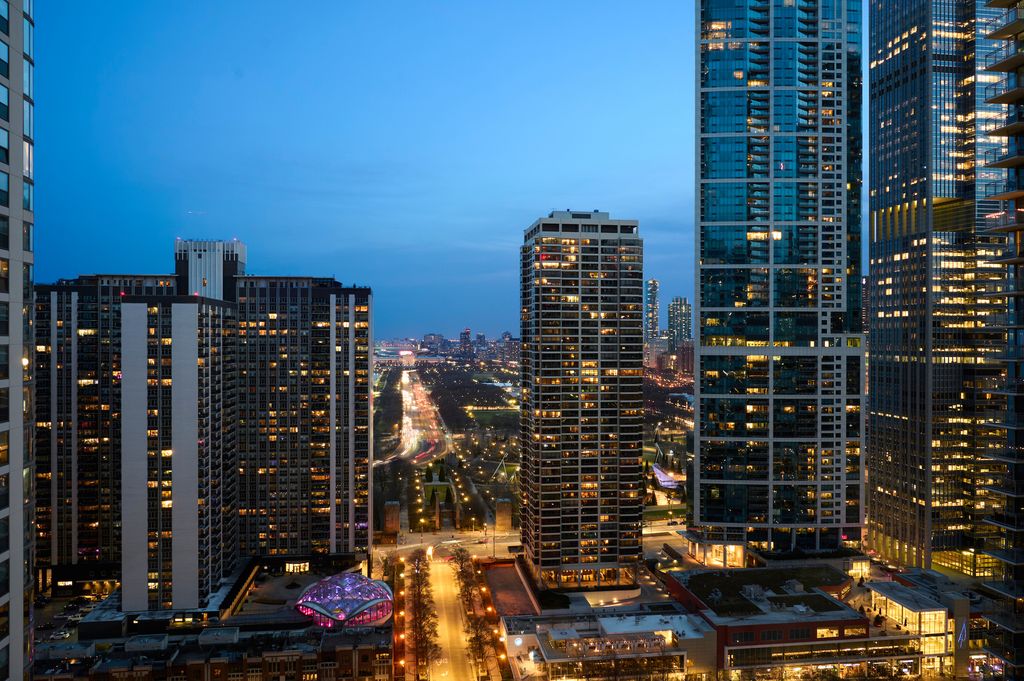 363 E Wacker Drive 1607, Chicago, IL 60601 — photo 5