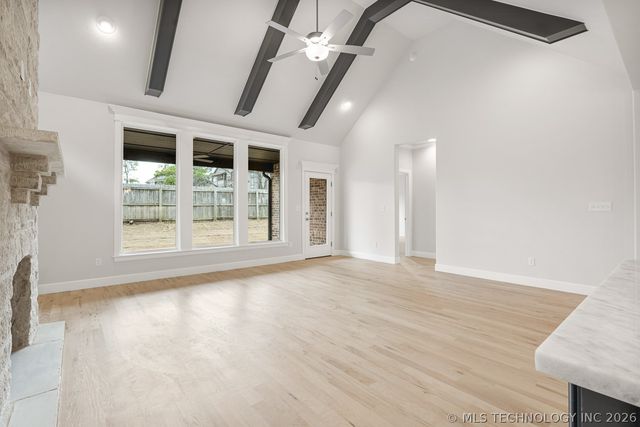 9208 E 62nd Court S, Tulsa, OK 74133