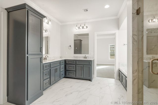 9208 E 62nd Court S, Tulsa, OK 74133