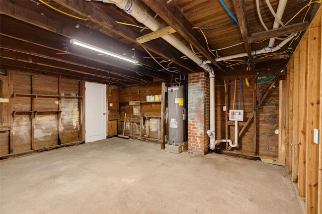 2512 Avenue K, Galveston, TX 77550