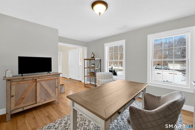 23 Neville Street, Coventry, CT 06238