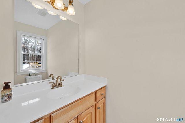 23 Neville Street, Coventry, CT 06238