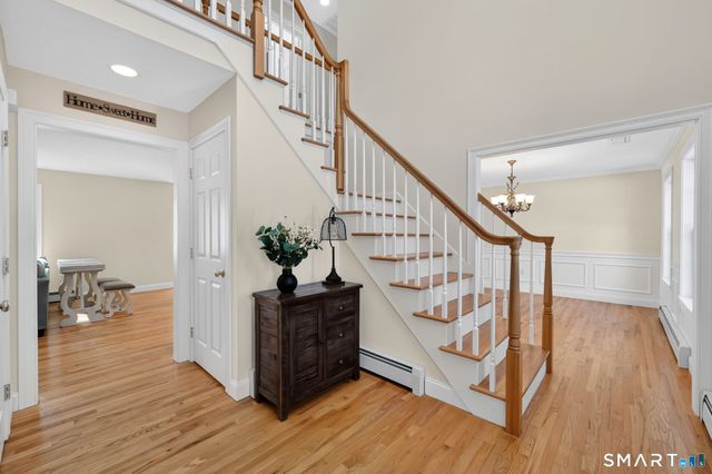 23 Neville Street, Coventry, CT 06238