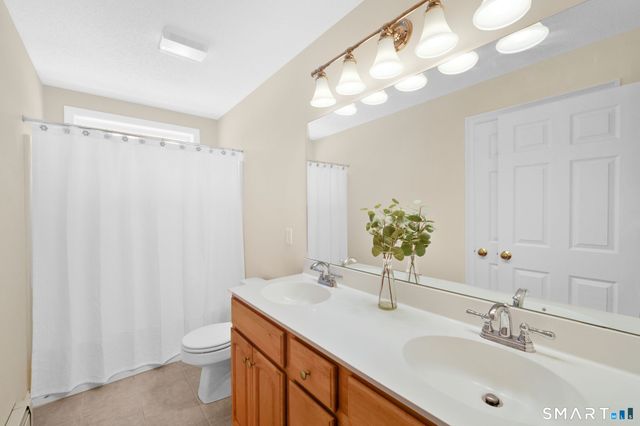 23 Neville Street, Coventry, CT 06238