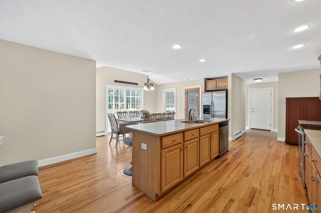 23 Neville Street, Coventry, CT 06238