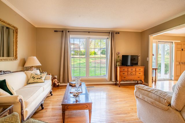 5702 Queen Mary Lane, Chattanooga, TN 37415