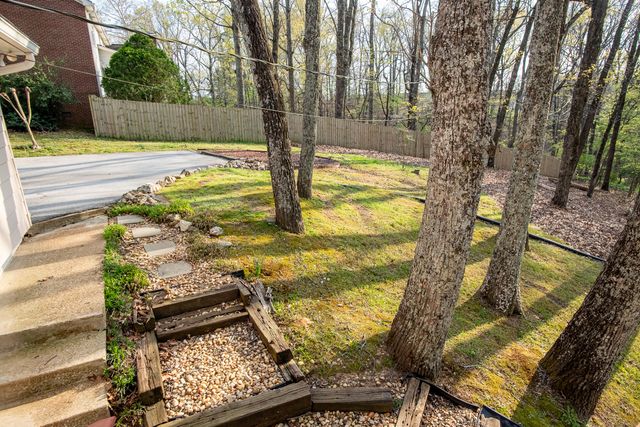 5702 Queen Mary Lane, Chattanooga, TN 37415