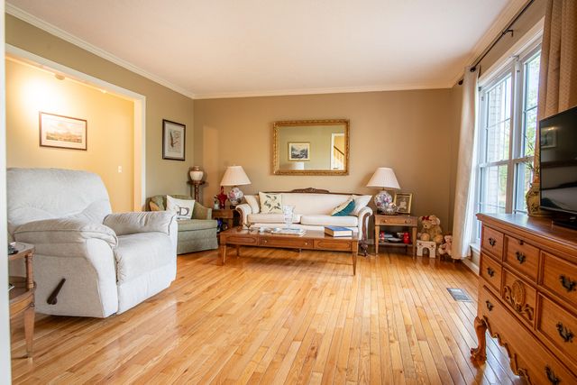 5702 Queen Mary Lane, Chattanooga, TN 37415