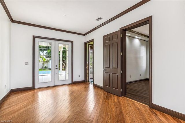 1358 Hopedale DR, Fort Myers, FL 33919