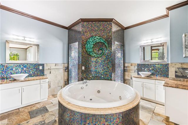 1358 Hopedale DR, Fort Myers, FL 33919