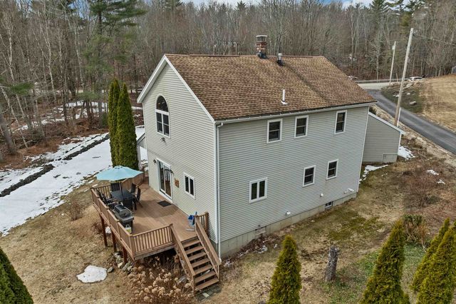 234 Paige Hill Road, Goffstown, NH 03045