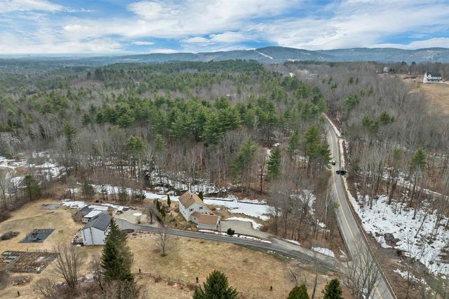 234 Paige Hill Road, Goffstown, NH 03045