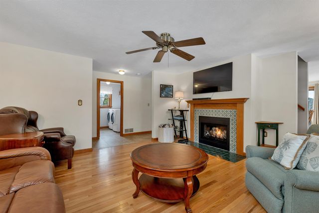 234 Paige Hill Road, Goffstown, NH 03045