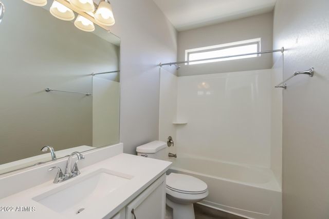 3424 E Pinot Noir Avenue, Gilbert, AZ 85298