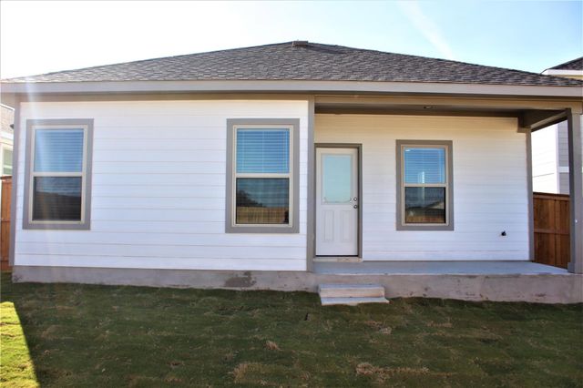 152 Old Stagecoach RD, Jarrell, TX 76537