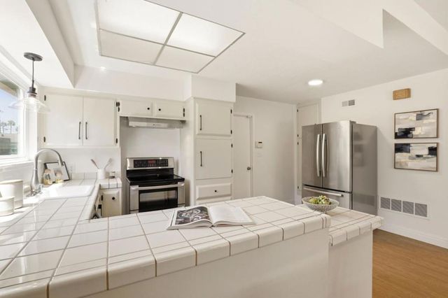 4920 Everglades Park Drive, Fremont, CA 94538