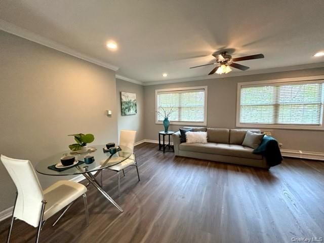 184 Hallock Road 3A2, Lake Grove, NY 11755