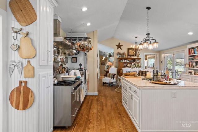 9325 W Wright St, Boise, ID 83709