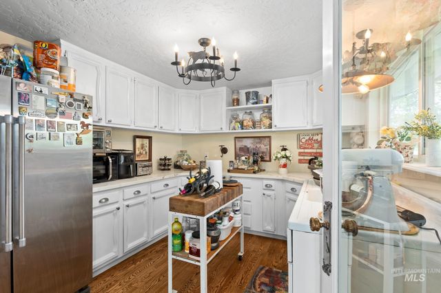 9325 W Wright St, Boise, ID 83709