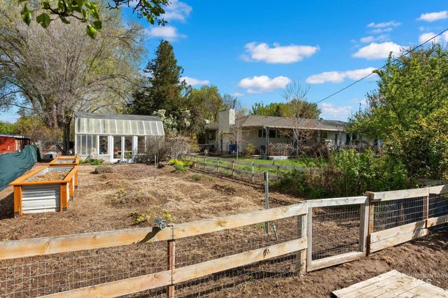 9325 W Wright St, Boise, ID 83709