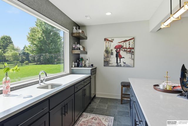 2007 S 211 Street, Elkhorn, NE 68022