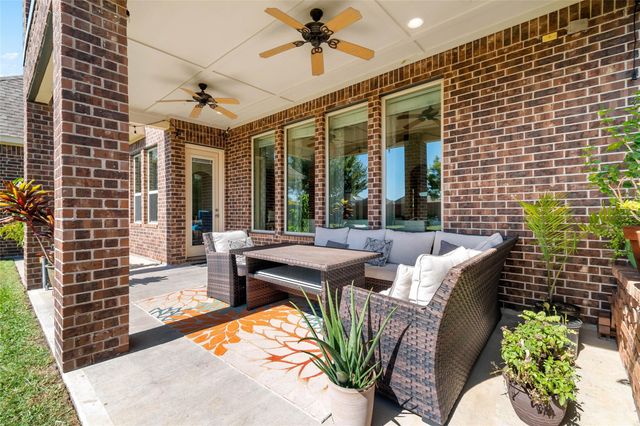 1512 Noble Way Court, League City, TX 77573