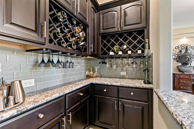 1512 Noble Way Court, League City, TX 77573