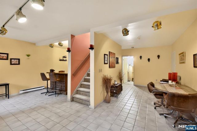 776 N 6th Street 1, Newark, NJ 07114