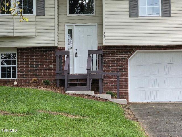 331 Gray Station Road, Johnson City, TN 37615
