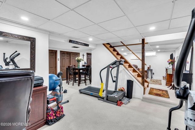 868 Royal Lane, Toms River, NJ 08753