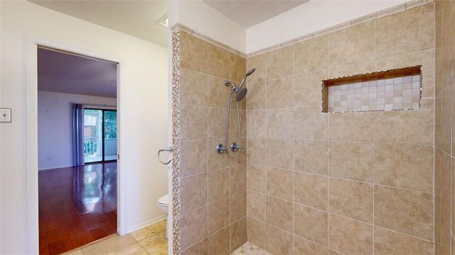 3004 Gleneagles Court, Bryan, TX 77802