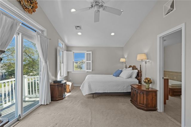 4 Read Avenue, Warren, RI 02885