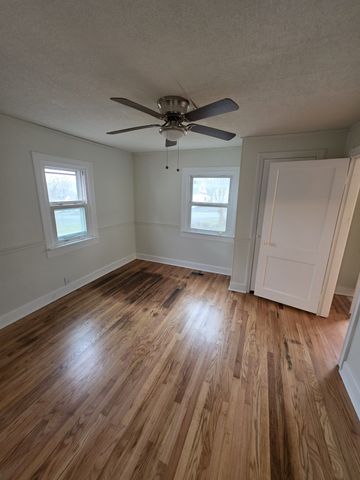 76 Elberta St, Nashville, TN 37210