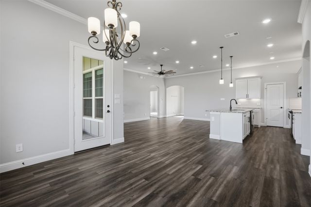 987 County Road 4125, Campbell, TX 75422