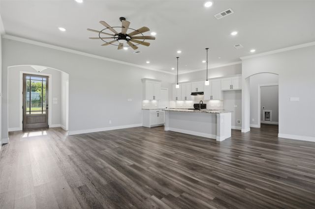 987 County Road 4125, Campbell, TX 75422