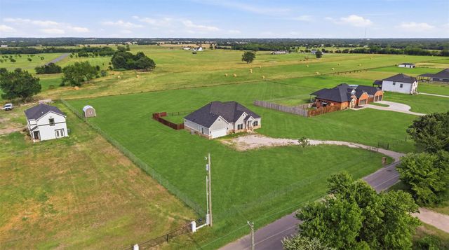 987 County Road 4125, Campbell, TX 75422