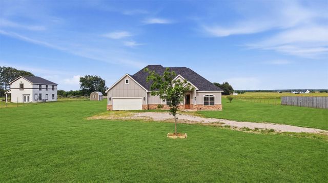 987 County Road 4125, Campbell, TX 75422