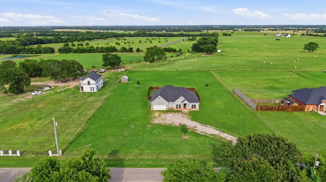 987 County Road 4125, Campbell, TX 75422