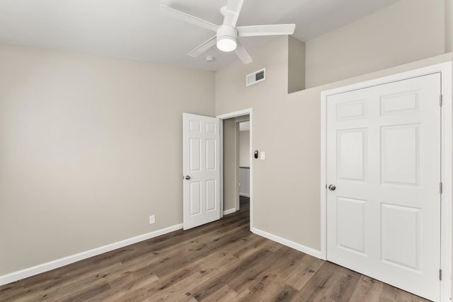 5450 73rd St, Sacramento, CA 95820