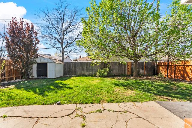 5450 73rd St, Sacramento, CA 95820