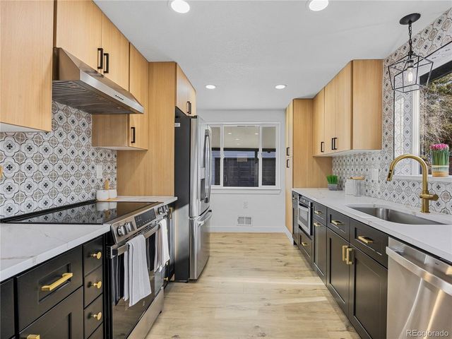 2646 S Stuart Way, Denver, CO 80219