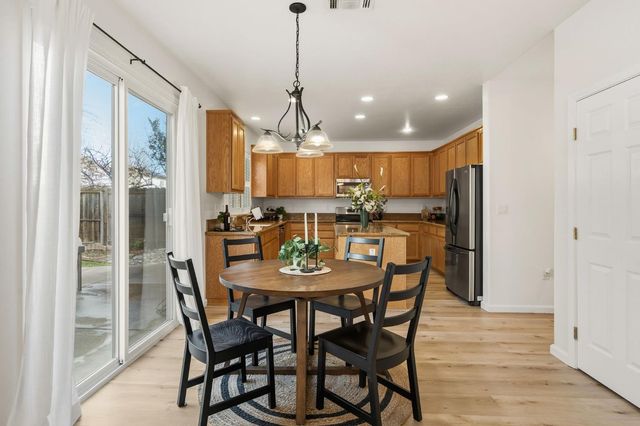 3810 Huntington Rd, West Sacramento, CA 95691