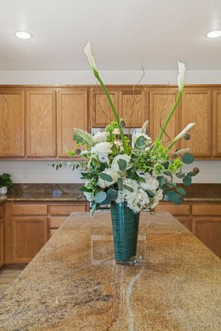 3810 Huntington Rd, West Sacramento, CA 95691