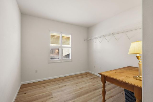 3810 Huntington Rd, West Sacramento, CA 95691