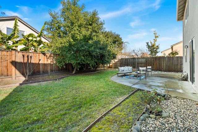 3810 Huntington Rd, West Sacramento, CA 95691