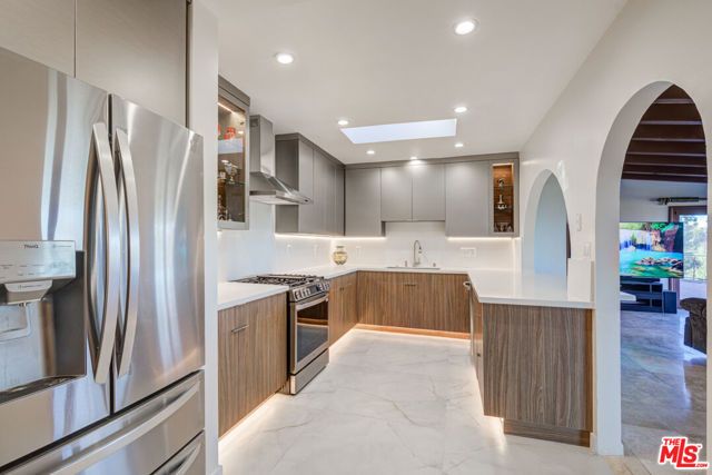 4520 Gable Drive, Encino (los Angeles), CA 91316