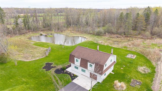 1236 Salt Road, Penfield, NY 14580