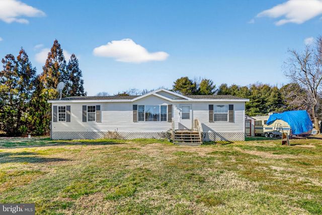 8024 HICKMAN FARM RD, Wallops Island, VA 23337