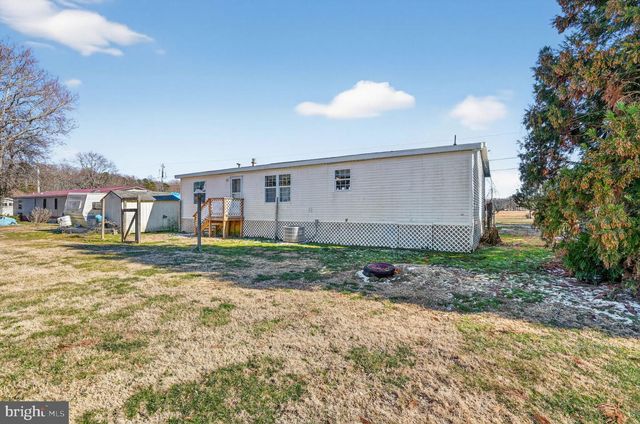 8024 HICKMAN FARM RD, Wallops Island, VA 23337