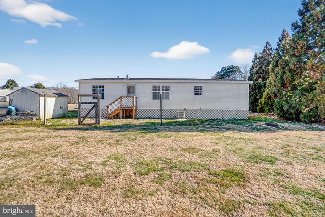 8024 HICKMAN FARM RD, Wallops Island, VA 23337